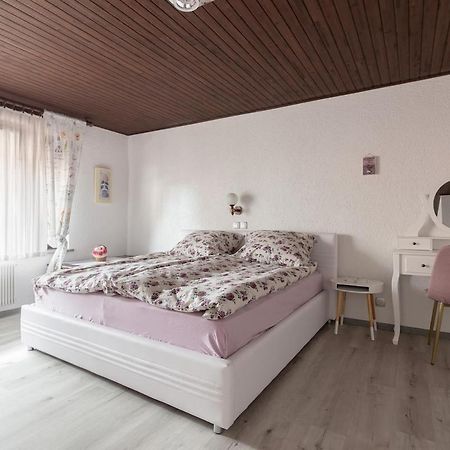 Family Apartment Nakiteya Ljubljana Dış mekan fotoğraf