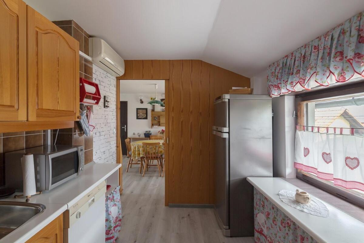 Family Apartment Nakiteya Ljubljana Dış mekan fotoğraf